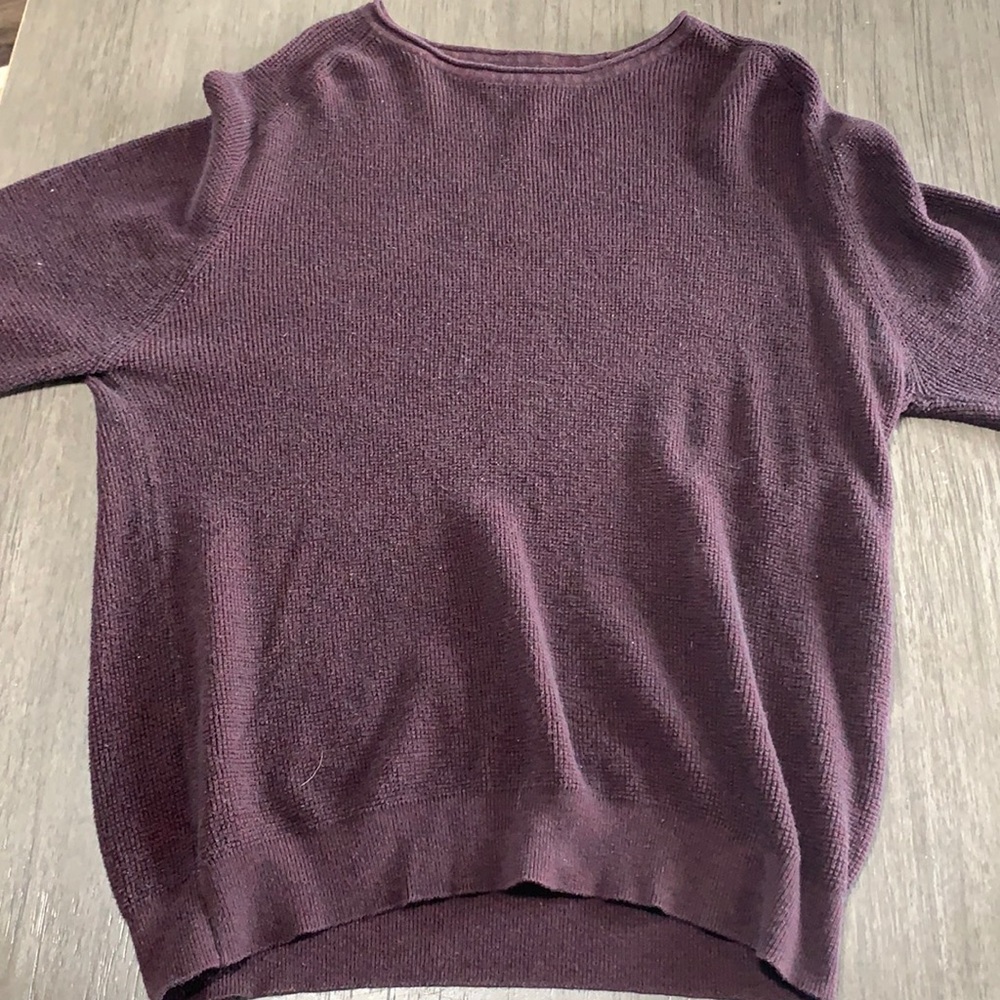 Maroon/purple crew neck sweater